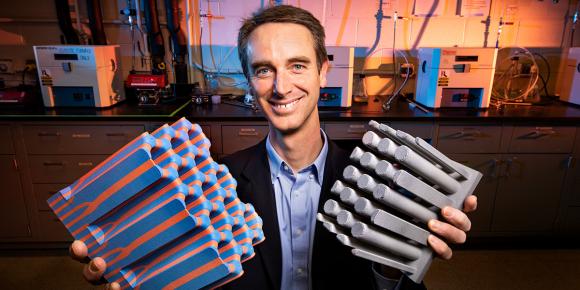 Researchers gain control over internal structure of self-assembled ...