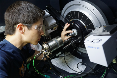 Shoemaker prepares a sample for in-situ x-ray diffraction in the Materials Research Laboratory