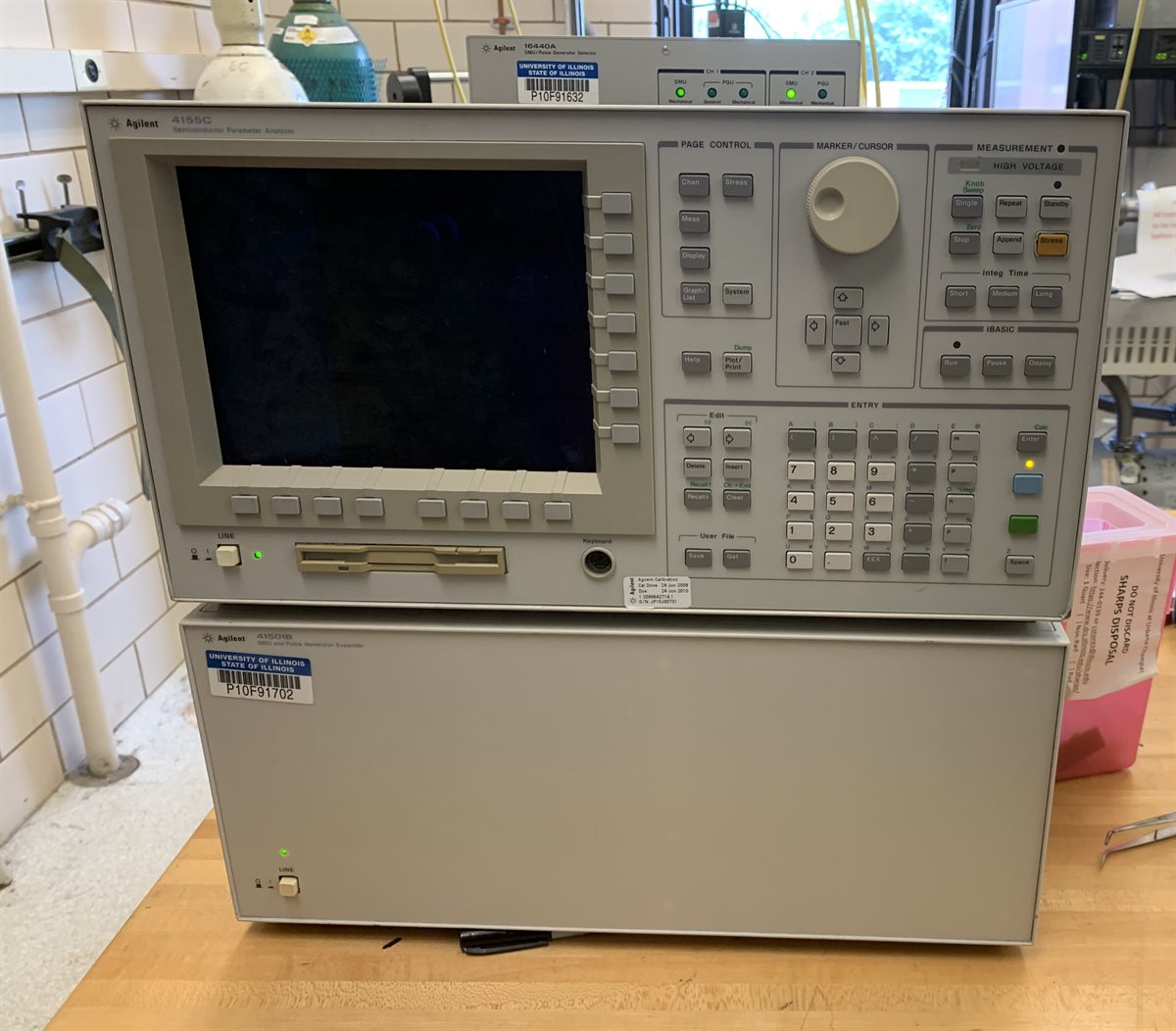 4155c Semiconductor Parameter Analyzer (Agilent), used with Lake